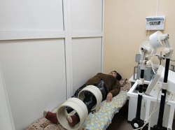 В камызякском доме-интернате постояльцам делают полезные процедуры