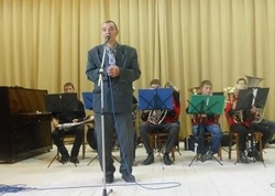 Умер камызякский музыкант и дирижёр