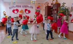 Камызякцы посвятили Дню матери цикл мероприятий 