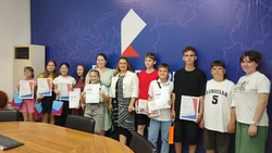 Юных камызякских художников наградил «Ростелеком» 