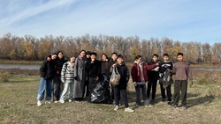 Камызякцы участвуют в акции «Чистые берега»