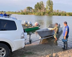 В Камызяке выявили судовладельца с поддельными документами