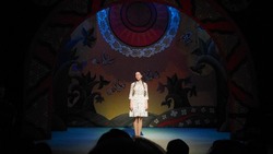 Камызякская школьница выступила в ТЮЗе  