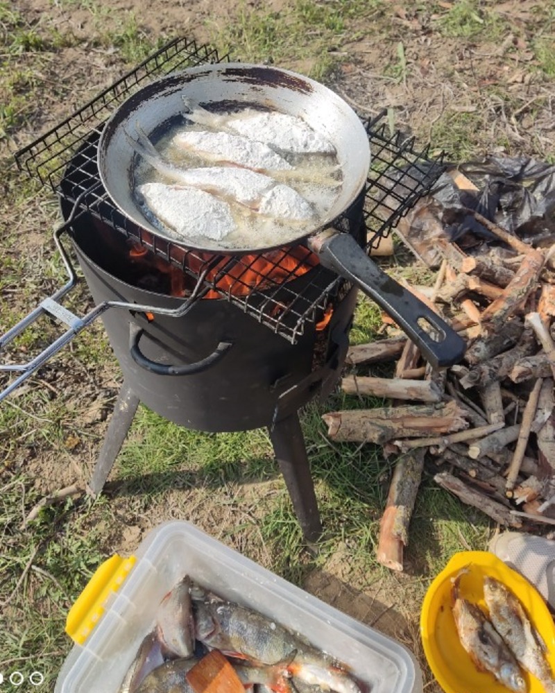 Между сёлами Увары и Иванчуг