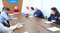 В Камызякском районе обсудили социально-демографическую ситуацию