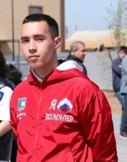 Студент из Камызяка рассказал о волонтёрской работе