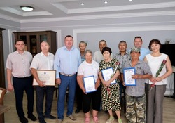 Камызякских строителей поздравили с профессиональным праздником
