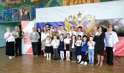Камызякские общественники провели литературно-музыкальную гостиную в честь Дня Победы