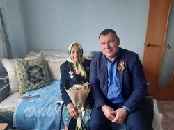 В Камызякском районе депутаты и главы посетили ветеранов и тружеников тыла