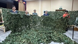 Больше пятисот маскировочных сетей отправили в зону специальной военной операции 
