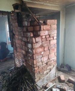 В Камызякском районе загорелся жилой дом