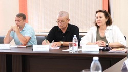 В Камызякском районе обсудили меры поддержки бизнеса с предпринимателями