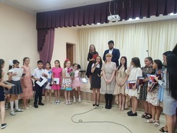 В Камызякской детской школе искусств чествовали выпускников