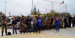 В Камызяке расследуют инцидент с перевёрнутым флагом России