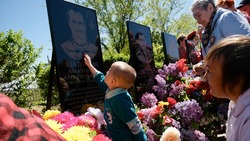 В камызякском селе увековечили память героев СВО 
