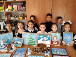 Юных камызякских художников отметили на областном конкурсе