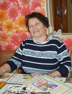 Ветерана педагогического труда из Камызяка поздравили с юбилеем