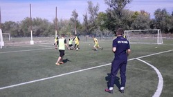 В Камызяке прошёл турнир среди школьных команд по мини-футболу