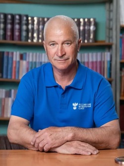 Камызякцы отметили заслуги педагога-тренера