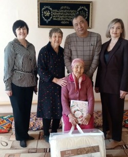 В Камызякском районе поздравили детей погибших в ВОВ солдат 