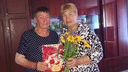 В Камызякском районе поздравили с юбилеем сельскую труженицу
