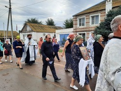 В Камызякском районе прошёл крестный ход в молитвенную поддержку воинам России