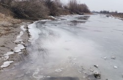 Житель Камызякского района утонул в реке