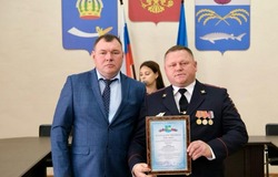 Камызякских полицейских поздравили с профессиональным праздником