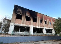В Камызяке сгорел бывший универсам