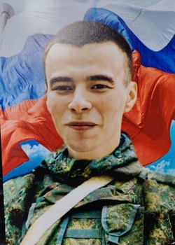 Камызякцы проводили в последний путь героя СВО 