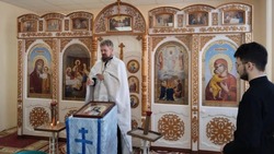 Камызякский дом-интернат посетил протоиерей Константин Широков